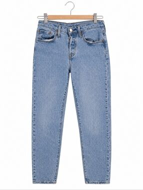 Levi’s 501 Tapered Jeans Light Wash High Rise Vintage Style Size W26 L28